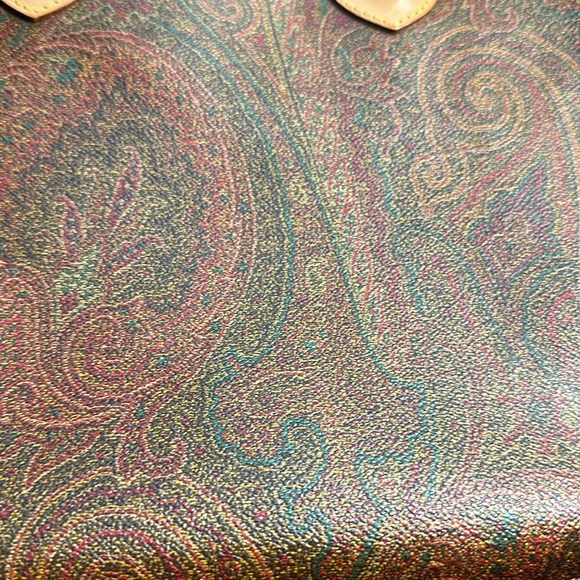 Etro signature canvas tote in burgundy - Picture 3 of 10